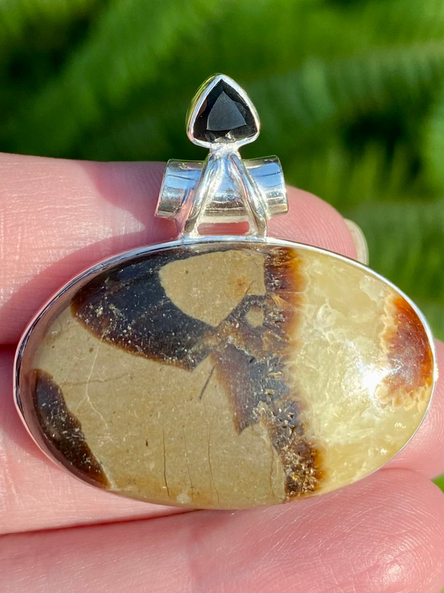 Good Septarian (Dragon Stone) and Black Onyx Pendant