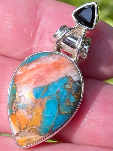 Spiny Oyster in Arizona Turquoise and Black Onyx Pendant
