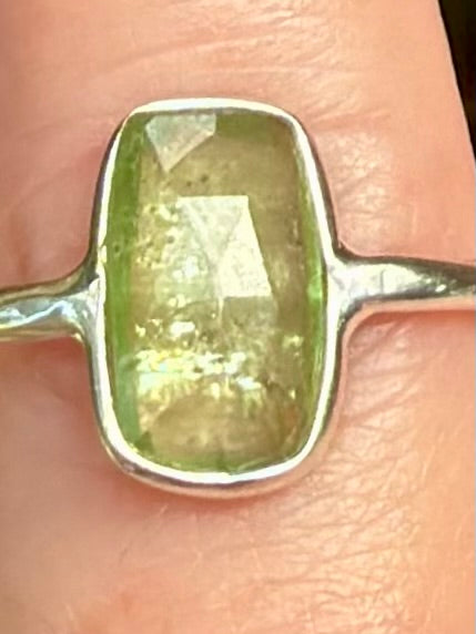 Green Kyanite Ring Size 5