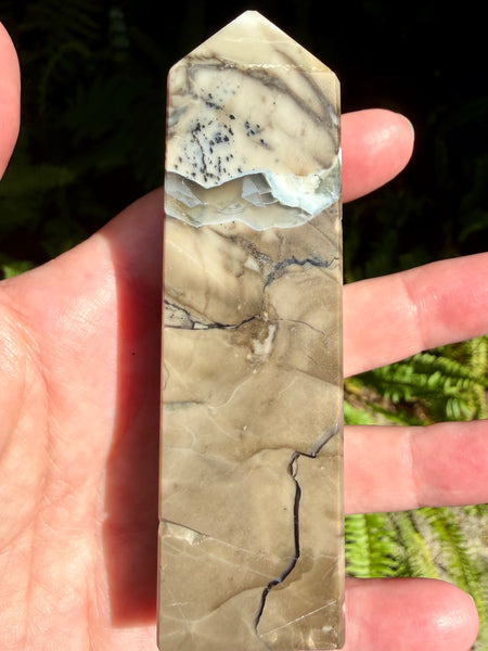 Stunning Fluorescent Volcano Agate Obelisk