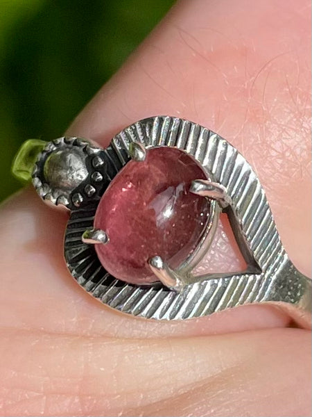 Pink Tourmaline Ring Size 7 - Morganna’s Treasures 