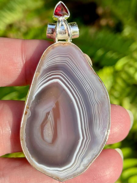 Botswana Agate and Garnet Pendant - Morganna’s Treasures 