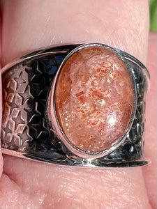 Gorgeous Sunstone Ring Size 8.5 - Morganna’s Treasures 
