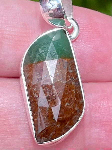 Boulder Chrysoprase Pendant - Morganna’s Treasures 