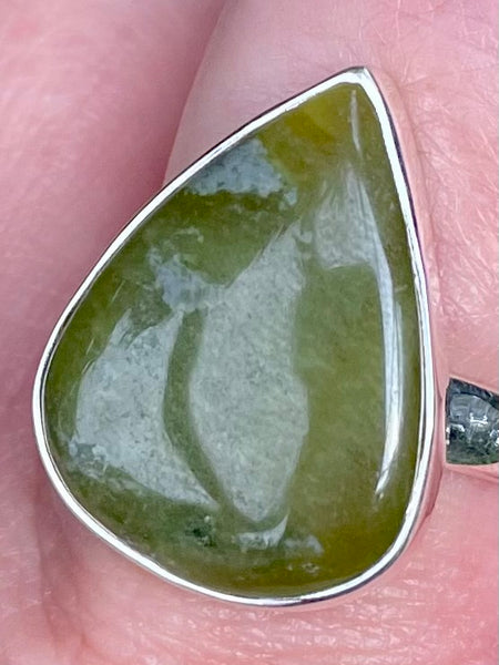 Vesuvianite Ring Size 9 - Morganna’s Treasures 