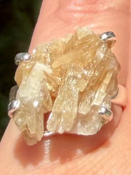 Barite with Cerussite Cluster Ring Size 7