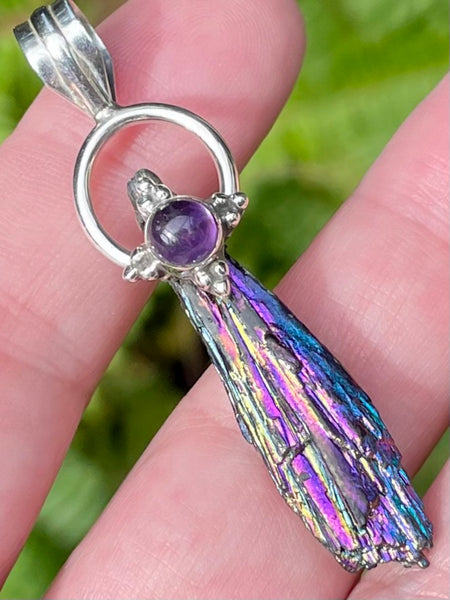 Rainbow Aura Kyanite and Amethyst Pendant - Morganna’s Treasures 