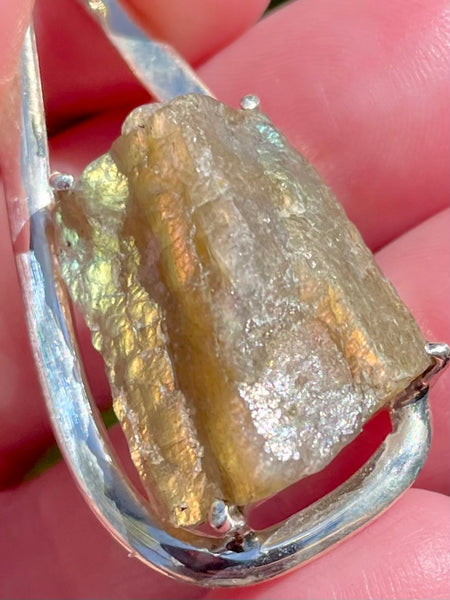 Rough Labradorite Pendant - Morganna’s Treasures