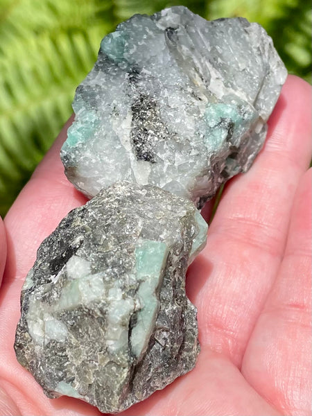 Rough Emerald Stone - Morganna’s Treasures 