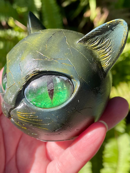 Resin Cat Head with Green Eyes - Morganna’s Treasures