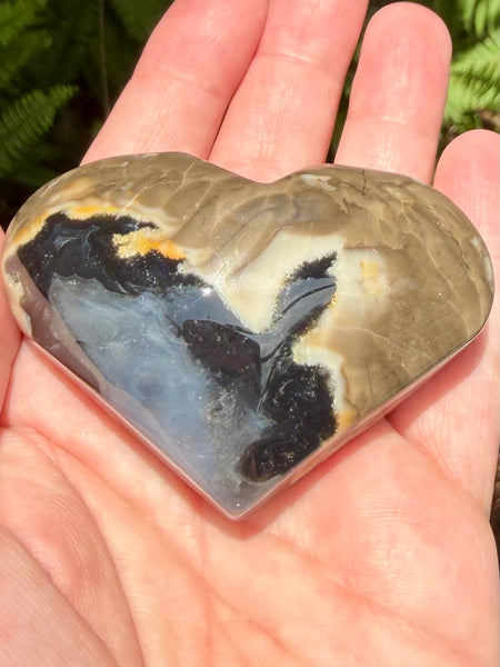 Fluorescent Volcano Agate Heart - Morganna’s Treasures