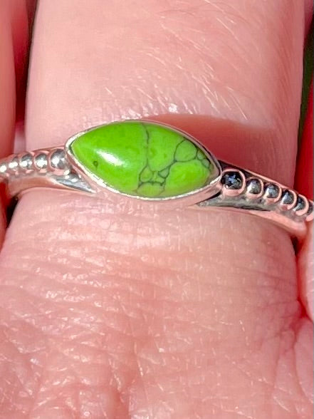 Green Mohave Turquoise Ring Size 9.5