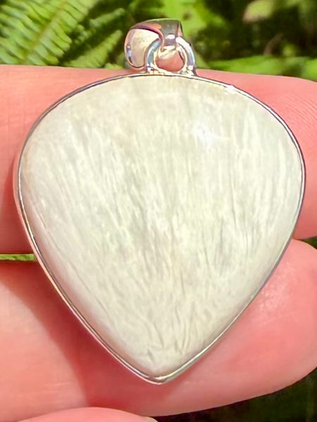 Beautiful Scolecite Pendant - Morganna’s Treasures