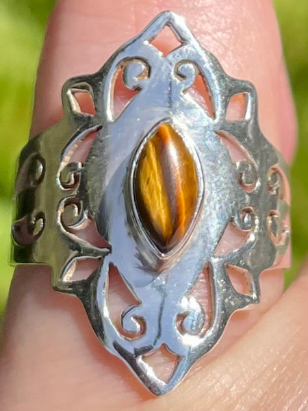 Beautiful Tigers Eye Ring Size 7 - Morganna’s Treasures 