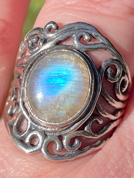 Stunning Labradorite Ring Size 7.5 - Morganna’s Treasures