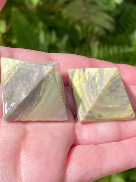 Infinite Stone Pyramid - Morganna’s Treasures