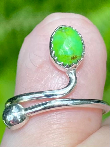 Green Mohave Turquoise Snake Ring Size 7 - Morganna’s Treasures 