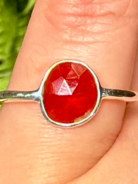 Gorgeous Faceted Garnet Ring Size 7.5