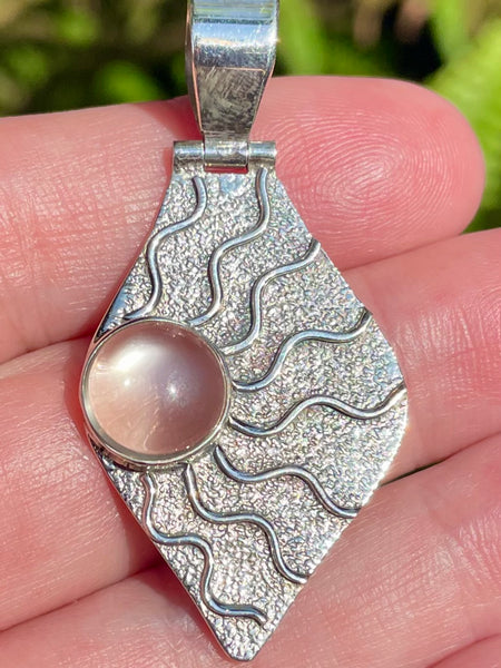 Beautiful Peach Moonstone Pendant - Morganna’s Treasures 