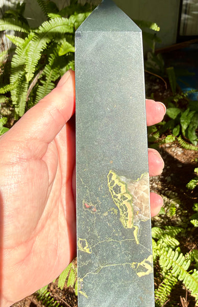 Lotus Jasper Obelisk