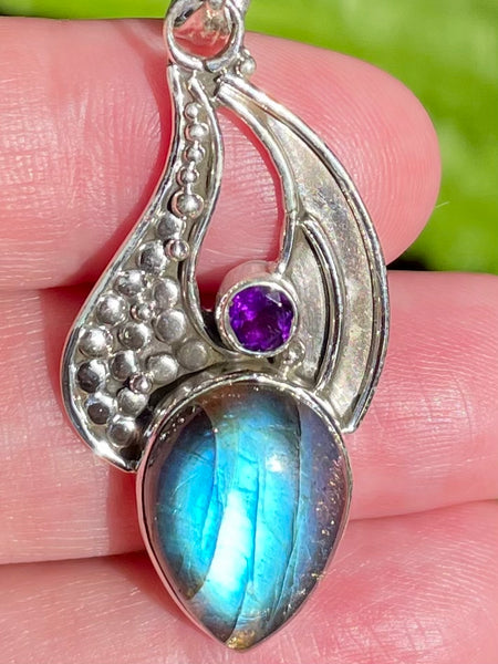 Labradorite and Amethyst Pendant - Morganna’s Treasures 