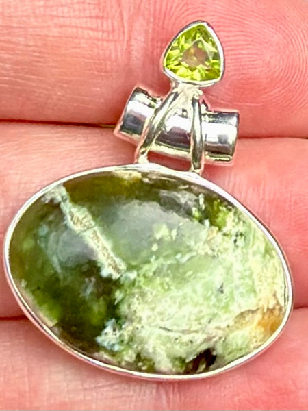 Chrome Chalcedony and Peridot Pendant