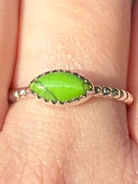 Green Mohave Turquoise Ring Size 9 - Morganna’s Treasures