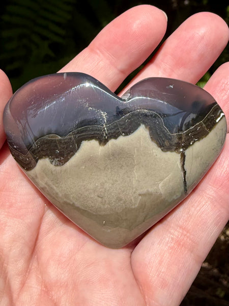 Fluorescent Volcano Agate Heart - Morganna’s Treasures