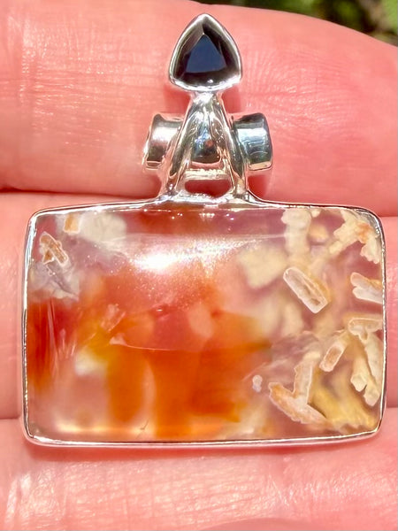 Tube Agate and Black Onyx Pendant