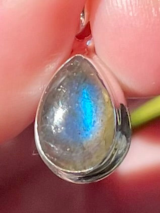 Labradorite Pendant - Morganna’s Treasures