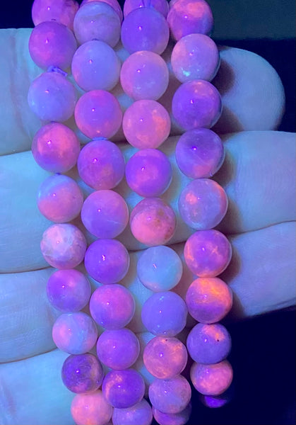 Fluorescent Hackmanite Bracelet - Morganna’s Treasures