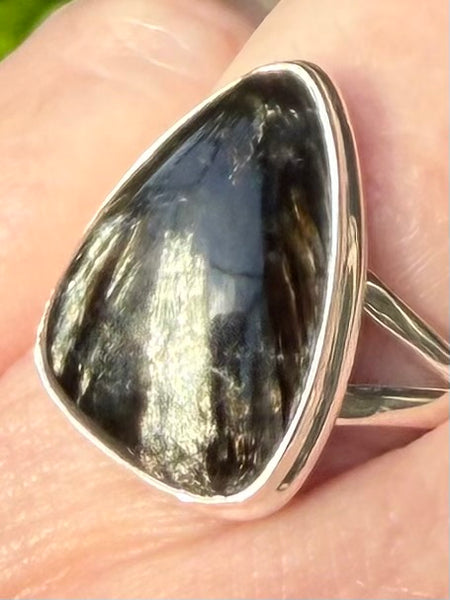 Gorgeous Golden Seraphinite Ring Size 8 - Morganna’s Treasures