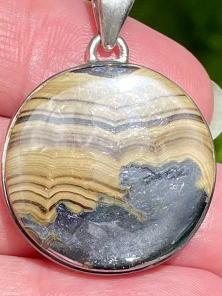 Schalenblende Pendant - Morganna’s Treasures 