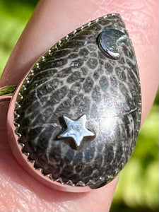 Moon and Stars Stingray Coral Ring Size 9