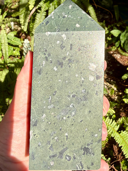 Lotus Jasper Obelisk
