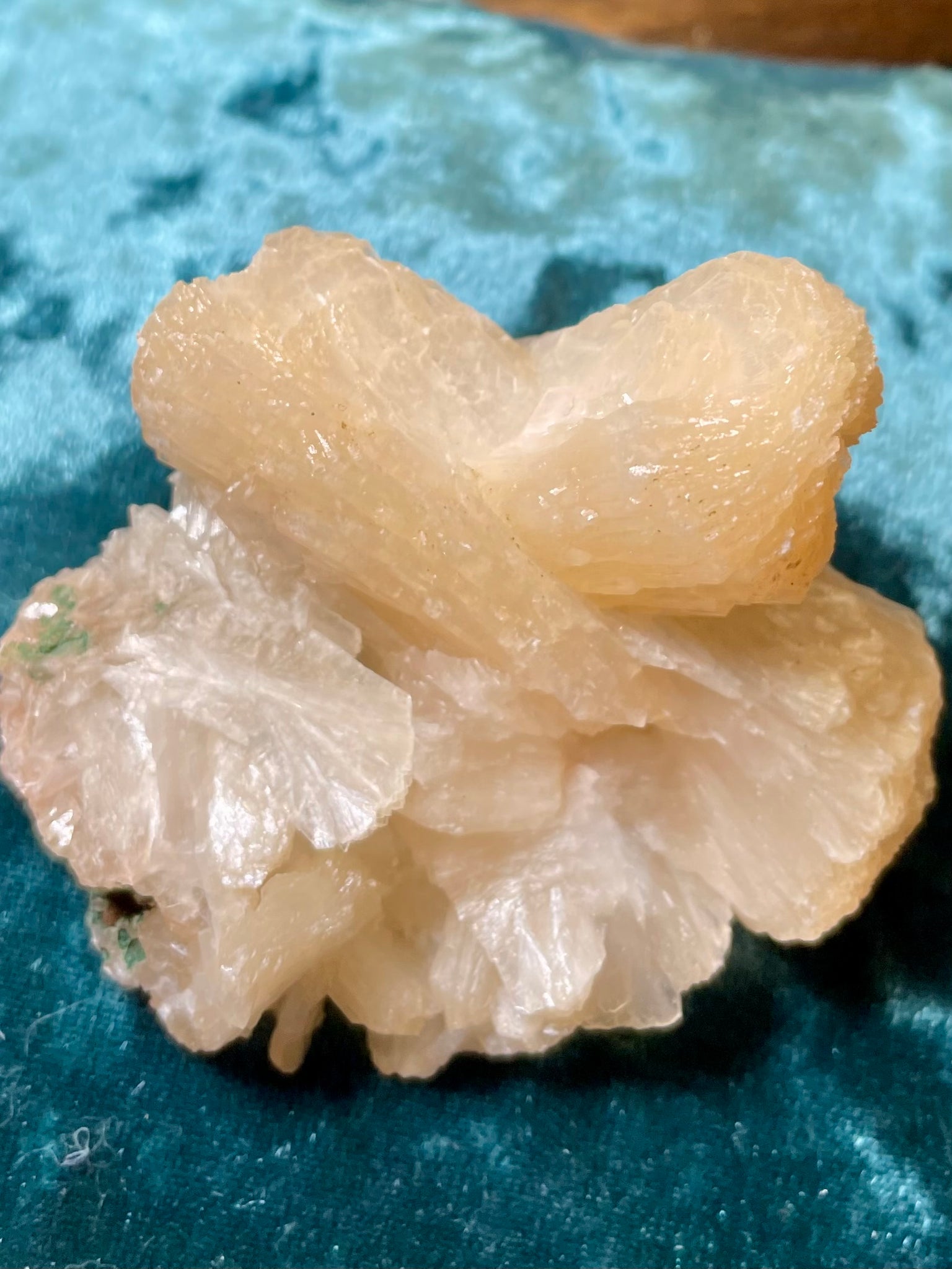 Stilbite Crystal Cluster