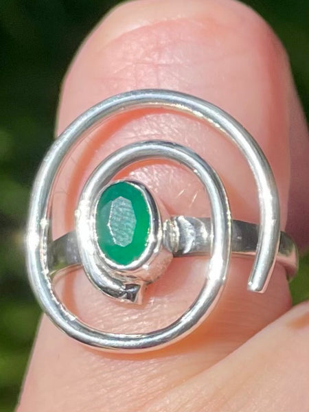 Emerald Spiral Ring Size 5.5 - Morganna’s Treasures 