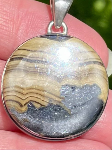 Schalenblende Pendant - Morganna’s Treasures 