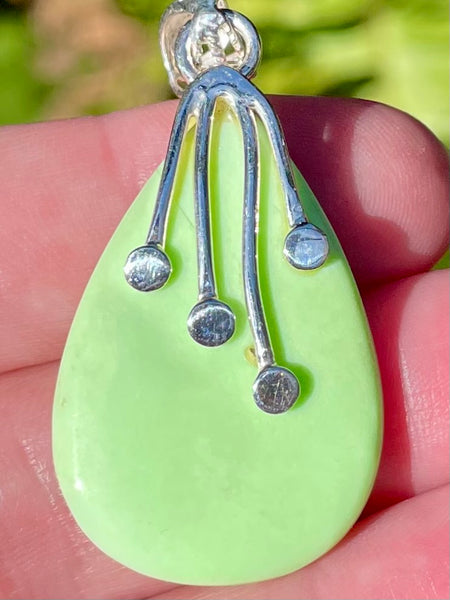 Citron Chrysoprase Pendant - Morganna’s Treasures