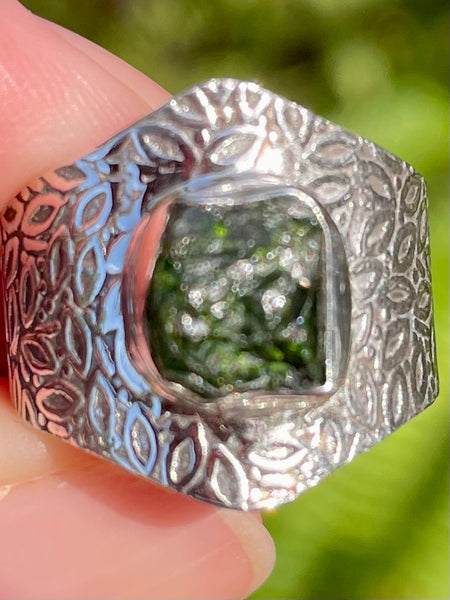 Rough Chrome Diopside Ring Size 8 - Morganna’s Treasures 