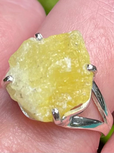 Brucite Ring Size 9 - Morganna’s Treasures 