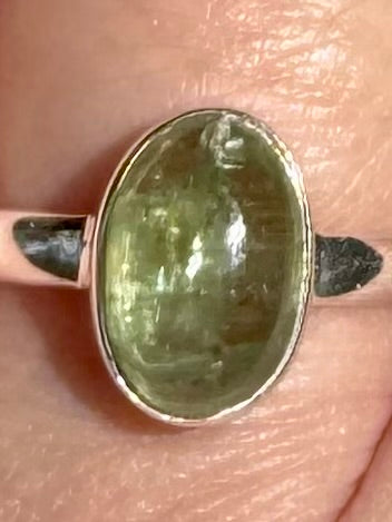 Green Kyanite Ring Size 8 - Morganna’s Treasures