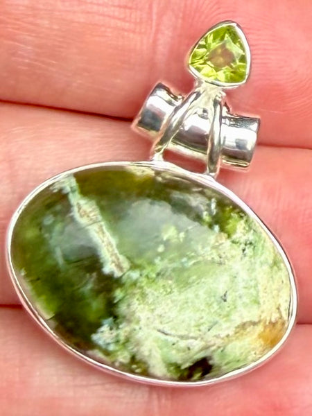 Chrome Chalcedony and Peridot Pendant