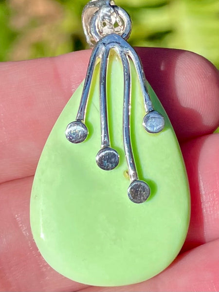 Citron Chrysoprase Pendant - Morganna’s Treasures