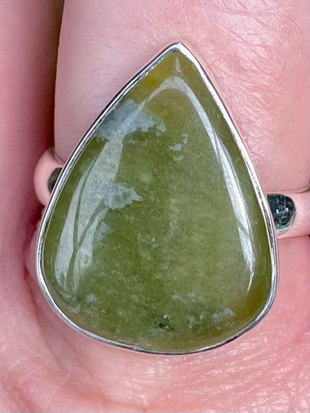 Vesuvianite Ring Size 9 - Morganna’s Treasures 