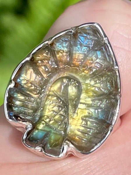 Gorgeous Labradorite Peacock Ring Size 6 - Morganna’s Treasures 