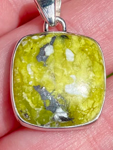 Lizardite Pendant - Morganna’s Treasures 