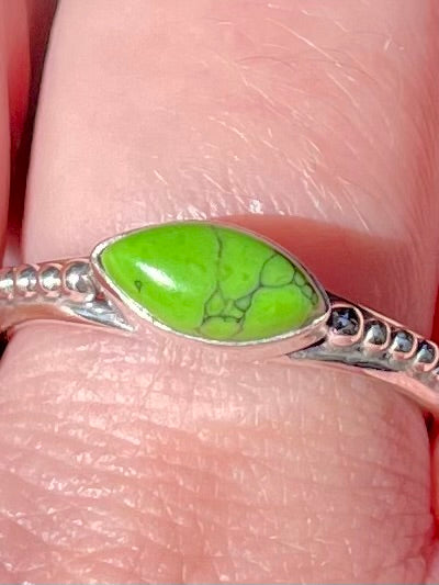 Green Mohave Turquoise Ring Size 9.5
