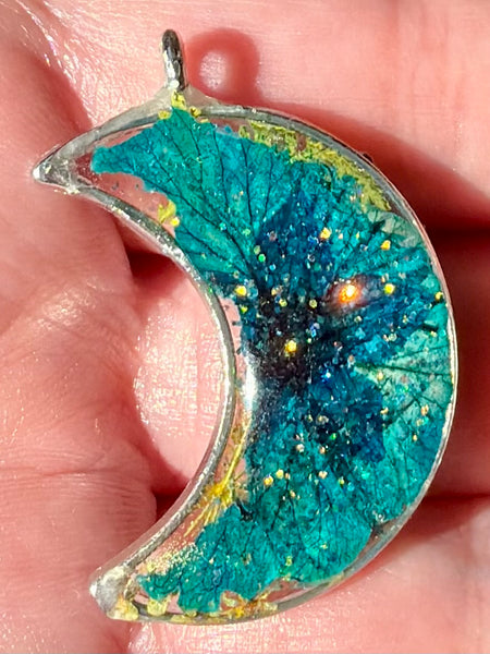 Beautiful Flower Resin Moon Pendant