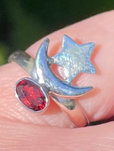 Moon and Star Garnet Ring Size 6